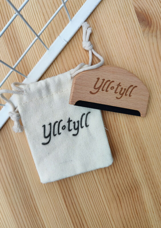 Yllotyll Ullkam i Trä