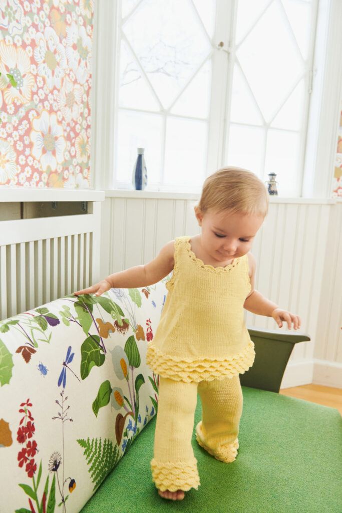 Rosette Top, Bloomer & Pants Baby